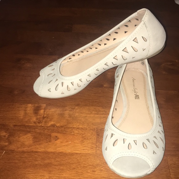 American Eagle flats - Picture 2 of 4